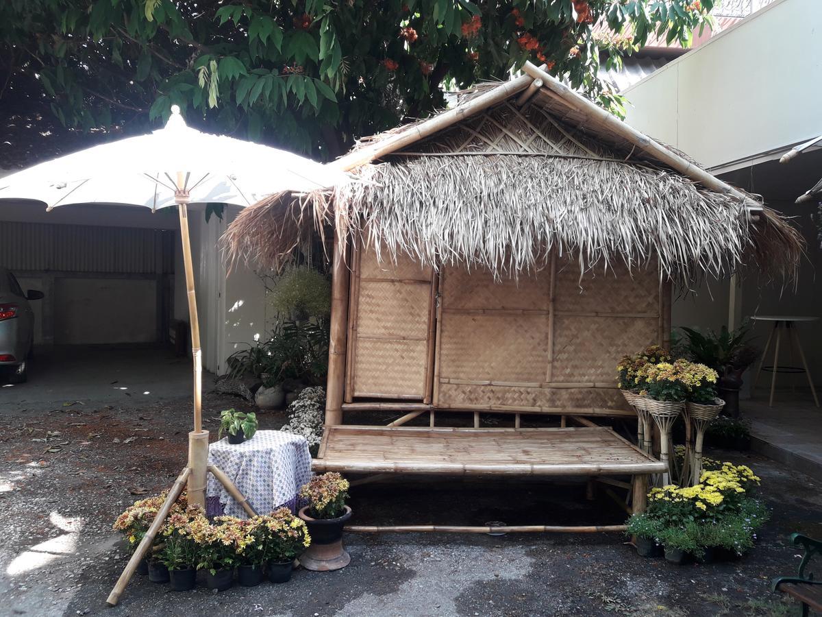 Coc Guest House & Hostel Chiang Mai Exterior foto