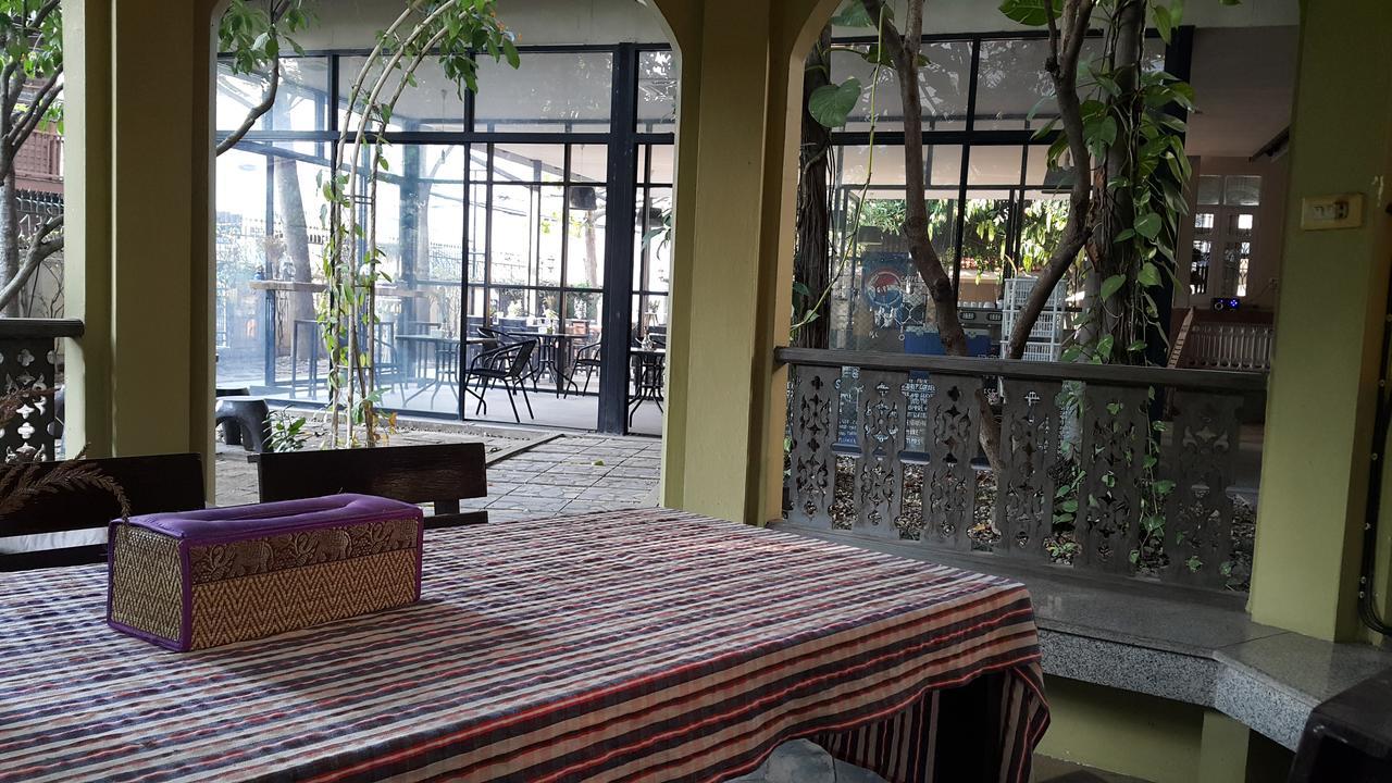 Coc Guest House & Hostel Chiang Mai Exterior foto