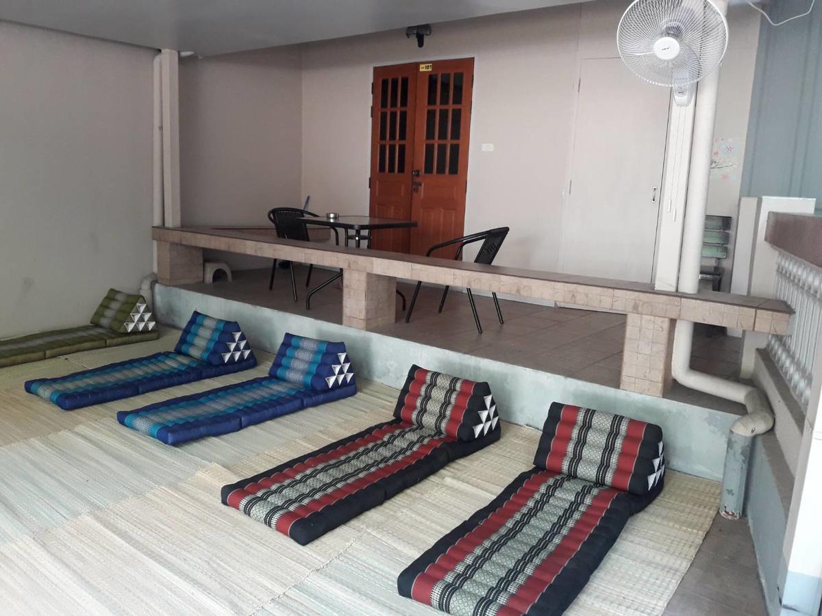 Coc Guest House & Hostel Chiang Mai Exterior foto