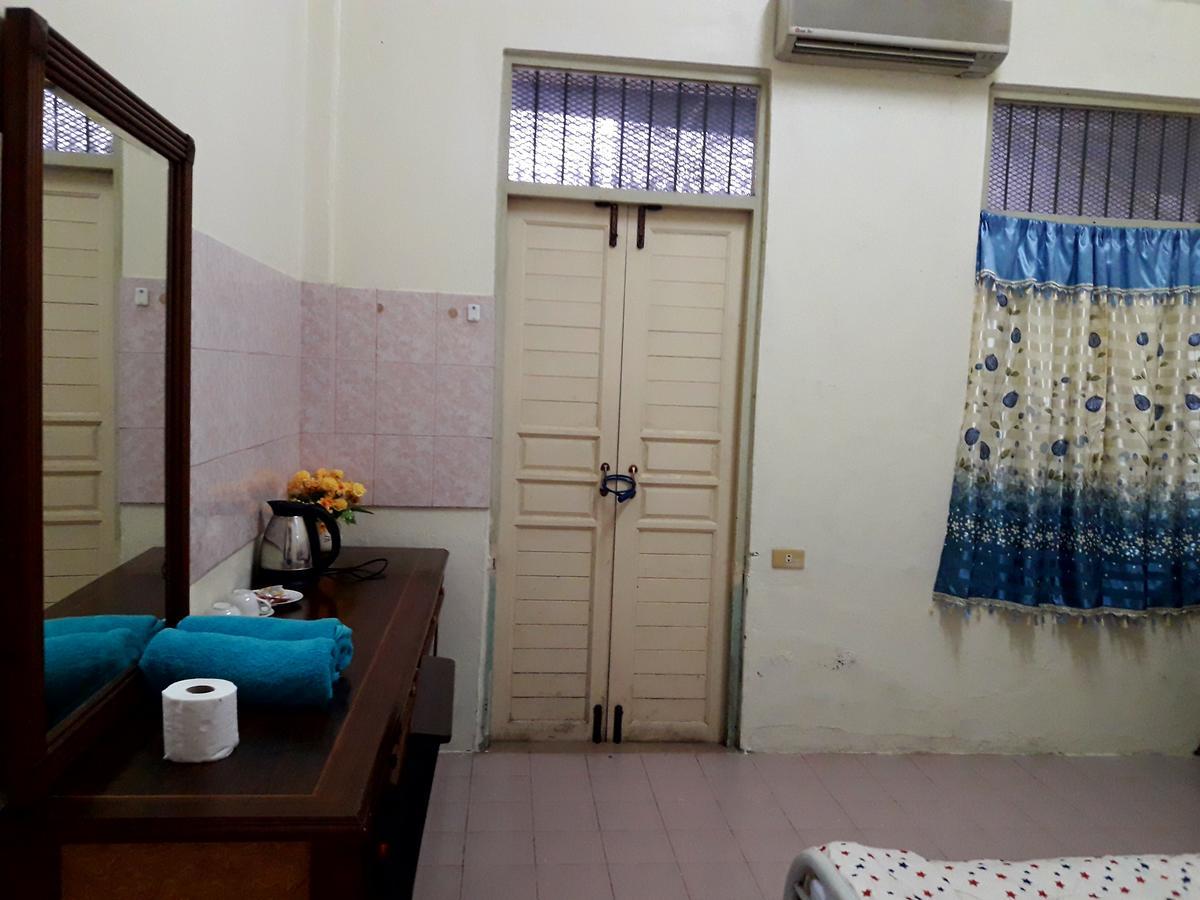 Coc Guest House & Hostel Chiang Mai Exterior foto