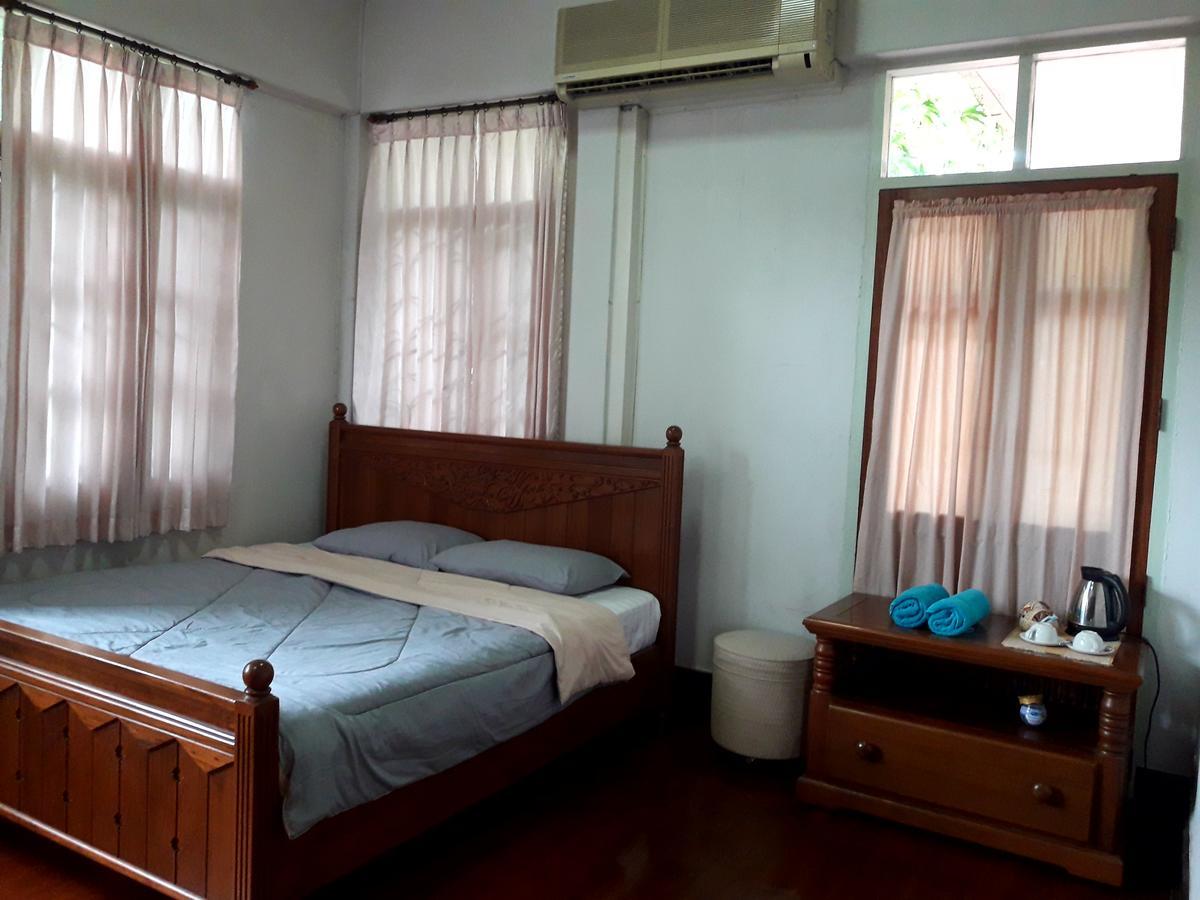 Coc Guest House & Hostel Chiang Mai Exterior foto